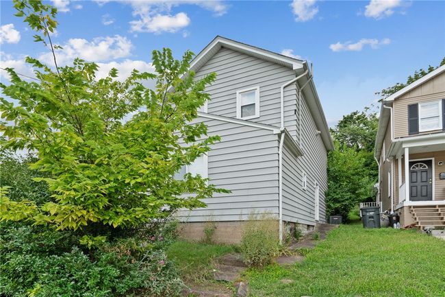 1056 Lessing St, House other with 4 bedrooms, 2 bathrooms and 1 parking in Pittsburgh PA | Image 27