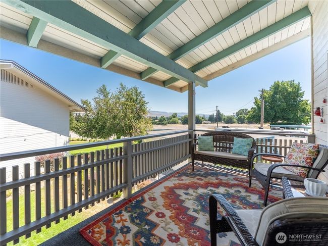 APT-21 - 10 S Cove Ave, Condo with 2 bedrooms, 1 bathrooms and 2 parking in Wenatchee WA | Image 31