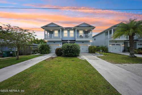 676 10th Ave S, JACKSONVILLE BEACH, FL, 32250-5142 | Card Image