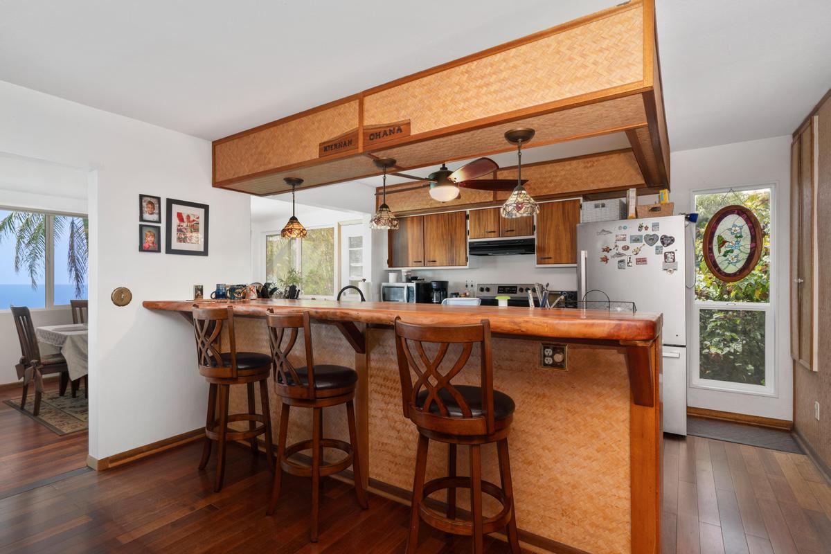 Residential in Captain Cook 5