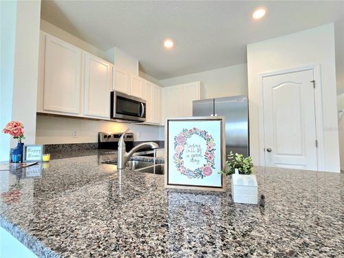 1512 Lumber Ave, DAVENPORT, FL, 33837-1587 | Card Image