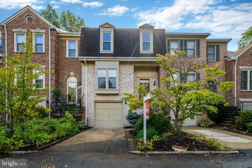 3019 Oakton Meadows Ct, OAKTON, VA, 22124-2638 | Card Image