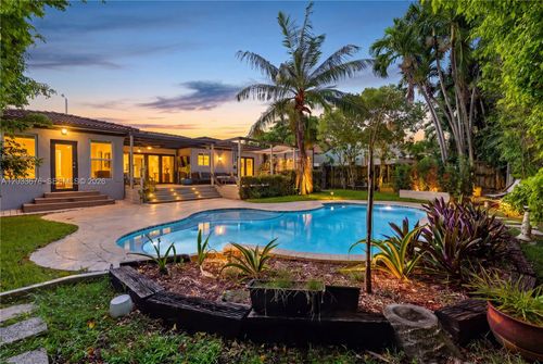 5314 Alton Rd, Miami Beach, FL, 33140-2015 | Card Image