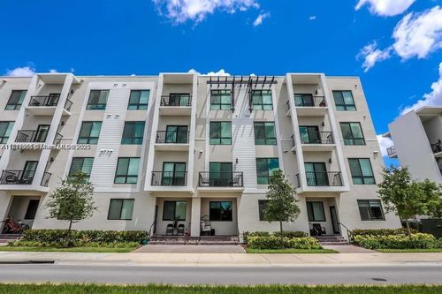 apt-109-8363 Nw 41st St, Doral, FL, 33166-6626 | Card Image