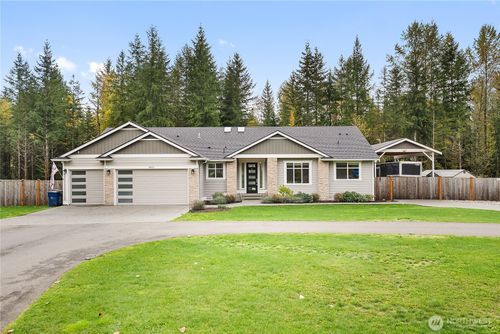 14025 107th Pl Ne, Lake Stevens, WA, 98258-5212 | Card Image