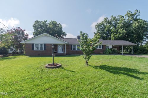 336 Goldsboro St, Newton Grove, NC, 28366-7704 | Card Image