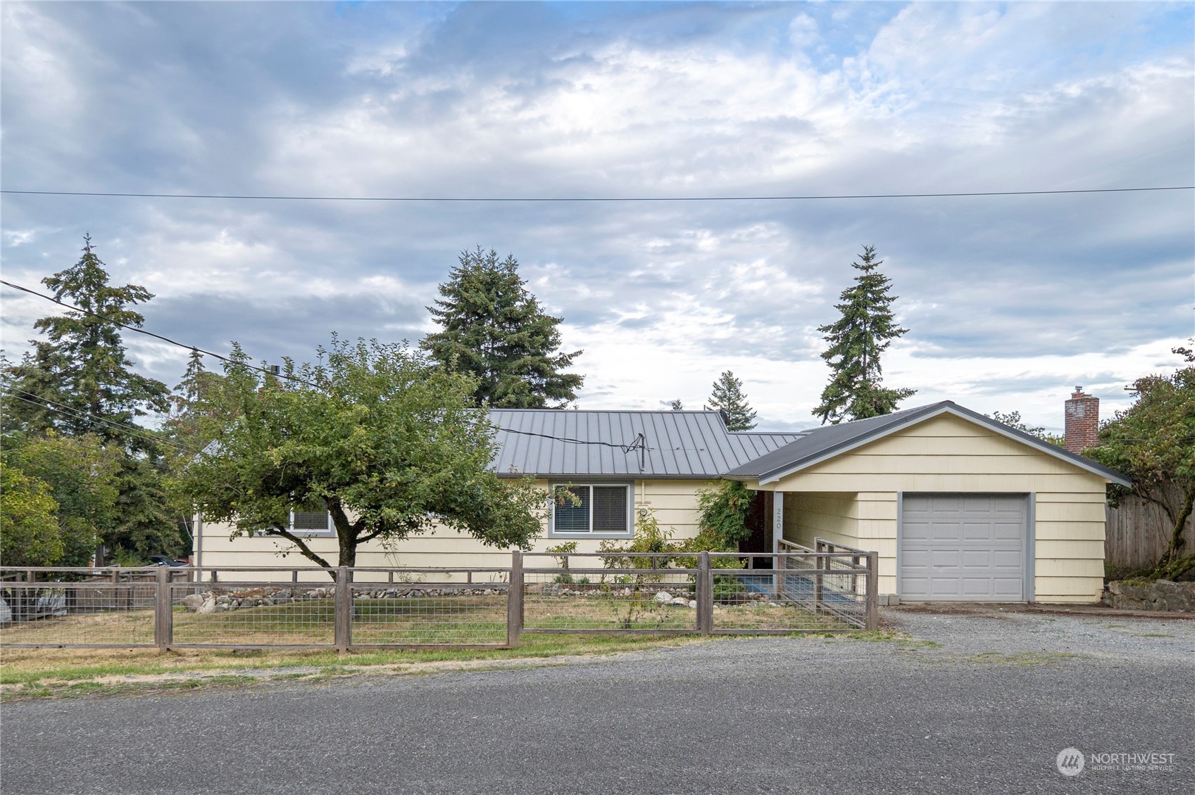 Scenic Pl, Friday Harbor, WA 98250