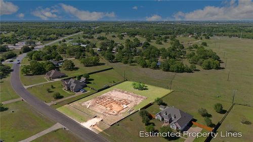 17211 Saddle Creek Dr, College Station, TX, 77845-5515 | Card Image