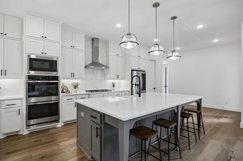 1525 Bluestem Dr, Aubrey, TX, 76227-3352 | Card Image