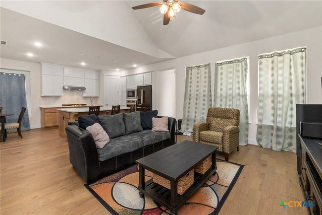 1845 Nettletree Rd, House other with 4 bedrooms, 4 bathrooms and null parking in New Braunfels TX | Image 6