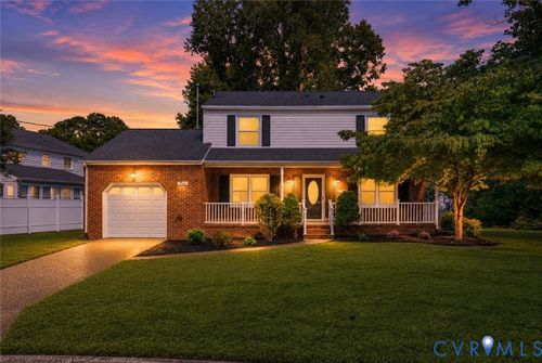 3 Belle Cir, Newport News, VA, 23608-2504 | Card Image