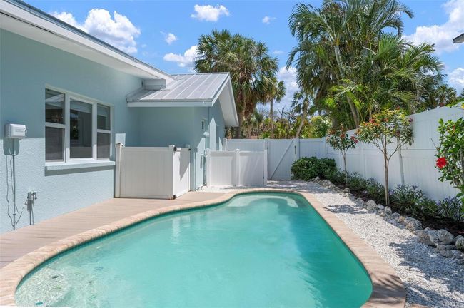 204 75 Th St, House other with 3 bedrooms, 2 bathrooms and null parking in HOLMES BEACH FL | Image 58