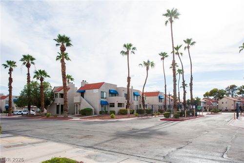 11-4391 Gannet Cir, Las Vegas, NV, 89103-1720 | Card Image
