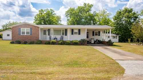 148 Fairview Village Road, Dunn, NC, 28334 | Card Image