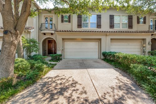 4452 Saint Andrews Blvd, Irving, TX, 75038-6442 | Card Image