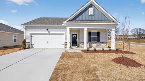 281 Maddox Dr, Aberdeen, NC, 28315-5005 | Card Image