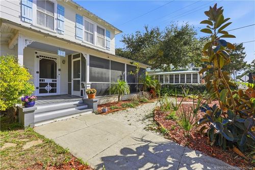 127 M L King Ave, St Augustine, FL, 32084-4837 | Card Image