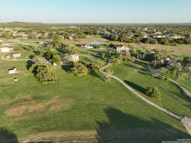 70 Cleo Ln, House other with 4 bedrooms, 4 bathrooms and null parking in Boerne TX | Image 81