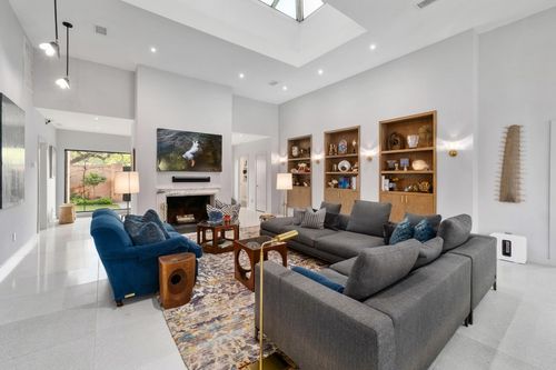 2404 Enfield Rd, Austin, TX, 78703-3228 | Card Image