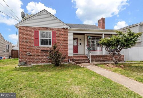 5 4th Ave, BALTIMORE, MD, 21227-3155 | Card Image