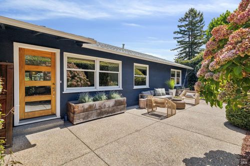 143 Richardson Dr, Mill Valley, CA, 94941-2413 | Card Image