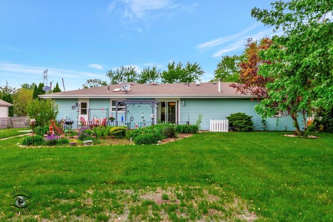 19347 W Raymond Dr, House other with 3 bedrooms, 2 bathrooms and 2 parking in Elwood IL | Image 7