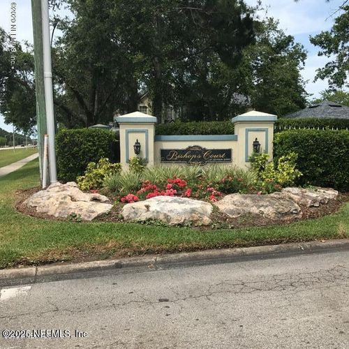 2304-13703 Richmond Park Dr N, JACKSONVILLE, FL, 32224-4286 | Card Image