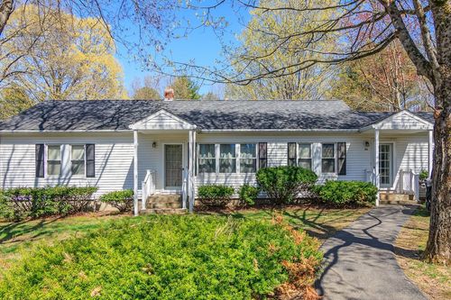 86 High Range Rd, Londonderry, NH, 03053-6121 | Card Image