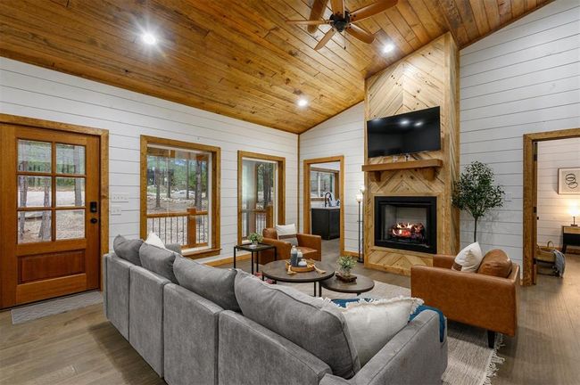 93 Boulder Path, House other with 3 bedrooms, 2 bathrooms and null parking in Broken Bow OK | Image 6