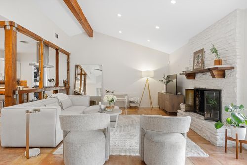 a-3106 Glen Ora St, Austin, TX, 78704-4814 | Card Image