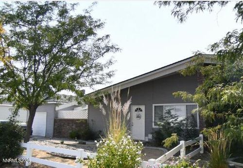 12101 Rocky Mountain St, Reno, NV, 89506-1555 | Card Image