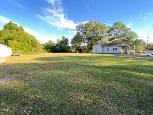 207 Fairview Ave Sw, Wilson, NC, 27893-4885 | Card Image