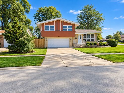 15415 Woodlawn East Ave, South Holland, IL, 60473-1132 | Card Image