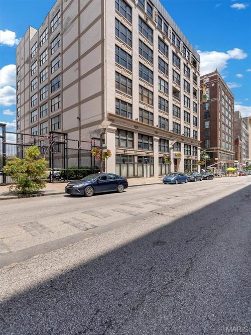 211-1601 Washington Ave, Saint Louis, MO, 63103-1811 | Card Image