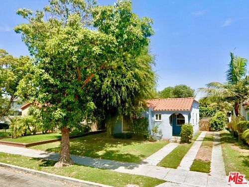 5590 Lemon Ave, Long Beach, CA, 90805-5440 | Card Image