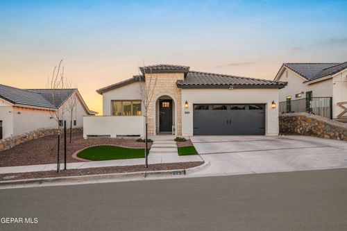 825 Acton St, Horizon City, TX, 79928-7545 | Card Image