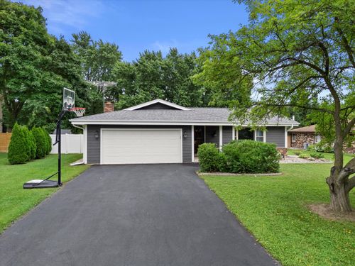 15610876 Catskill Ln, Germantown, WI, 53022-4258 | Card Image