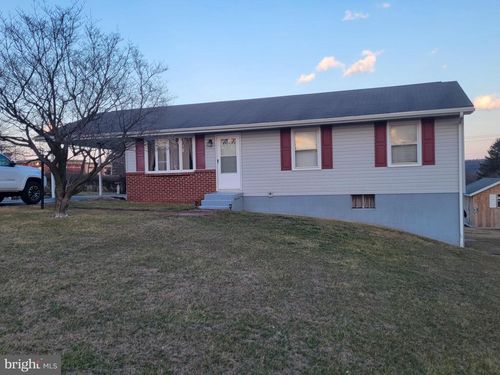 51 York Dr, ROMNEY, WV, 26757-6313 | Card Image