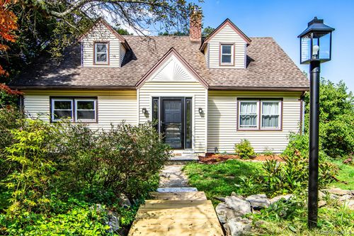 118 Mineral Springs Rd, Highland Mills, NY, 10930-6222 | Card Image