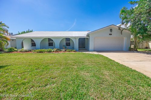 961 Golden Beach Blvd, Indian Harbour Beach, FL, 32937-2752 | Card Image