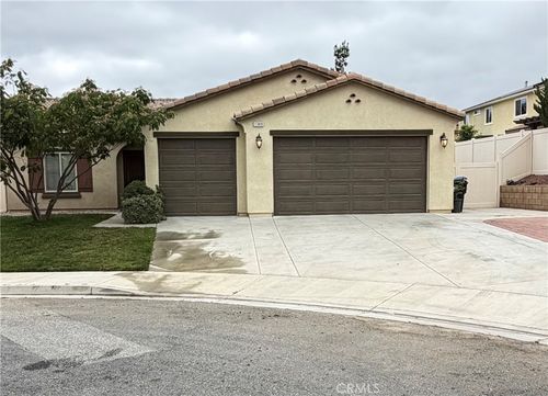 1349 Acanthus Ln, Beaumont, CA, 92223-8641 | Card Image