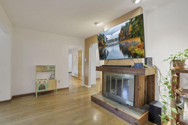 131 Donerail Dr Sw, House other with 4 bedrooms, 3 bathrooms and null parking in Pataskala OH | Image 14