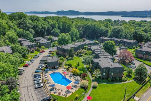 5-7 Briarcliff Dr S, Ossining, NY, 10562-2342 | Card Image