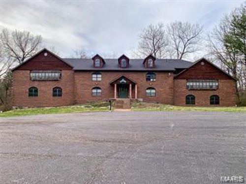 9 Lake Christine Ct, Belleville, IL, 62221-2520 | Card Image