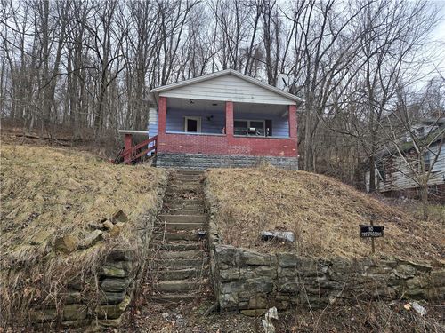 109 Daisytown Rd, Daisytown, PA, 15427-1006 | Card Image