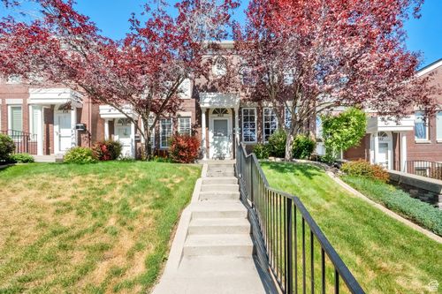 468 E St, Salt Lake City, UT, 84103-2850 | Card Image