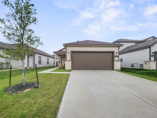 16983 Pandora Way, Porter, TX, 77365-8304 | Card Image