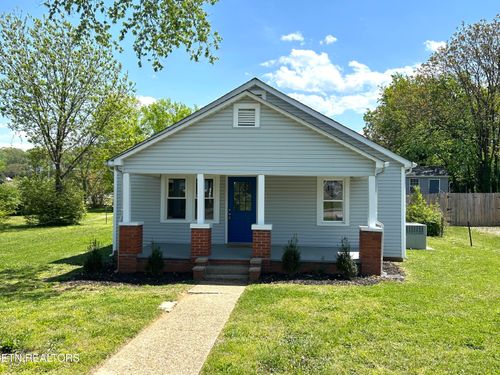 1518 Irwin Ave, Maryville, TN, 37804-3251 | Card Image