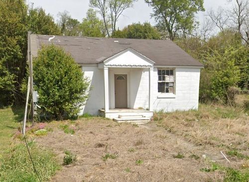 631 Grenada Ter, Macon, GA, 31206-1605 | Card Image