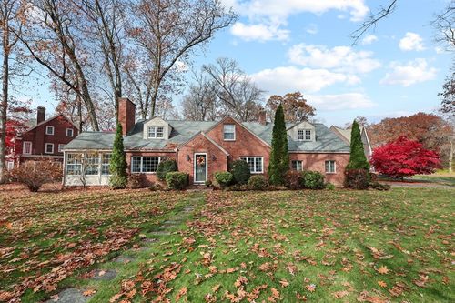 44 Wendover Rd, Longmeadow, MA, 01106-1243 | Card Image